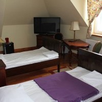 hotel v Mazúrsku ubytovanie pri jazere vila apartmány oddych Poľsko